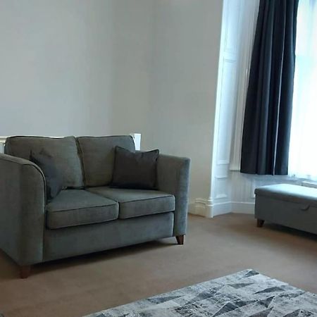 Stylish Apartment In City Centre With Parking Preston  Buitenkant foto